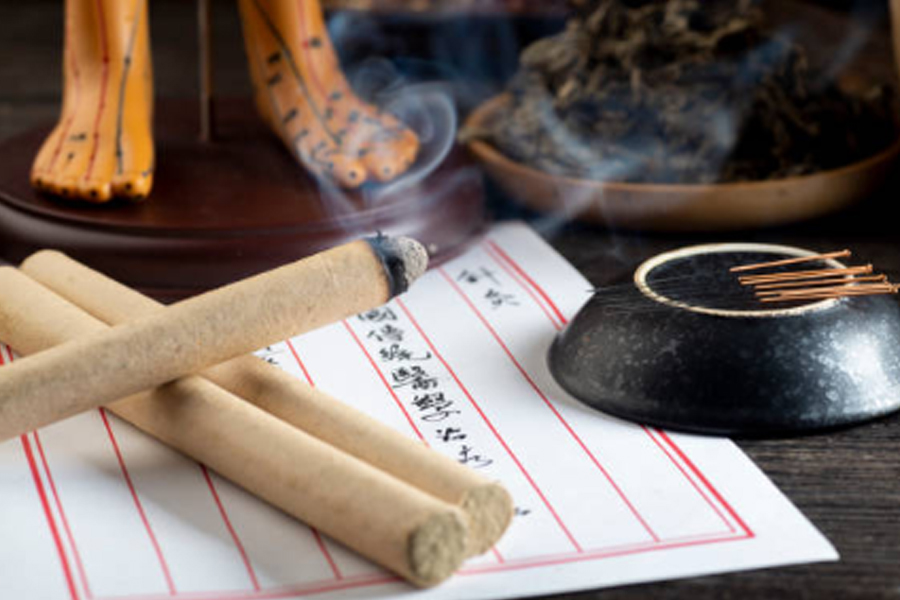 告別傳統(tǒng)艾灸，擁抱智能健康：艾灸機器人引領(lǐng)養(yǎng)生新潮流