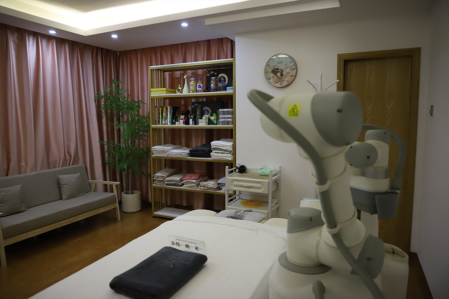 艾灸機器人適用人群解析：6 類亞健康精準調(diào)理